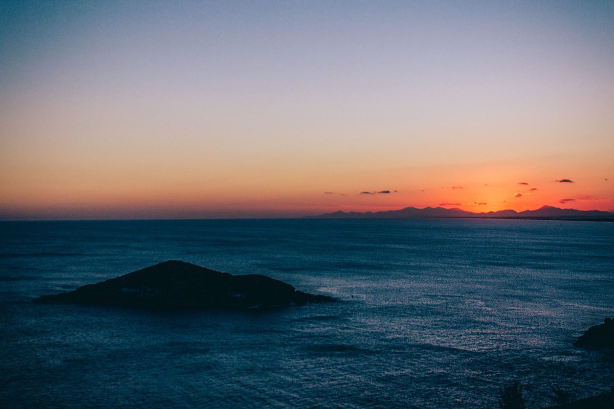 El mar al caer la tarde